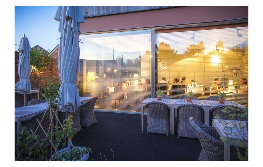 Hotel Restaurant Vous Le Vous Hasselt Szoba fotó